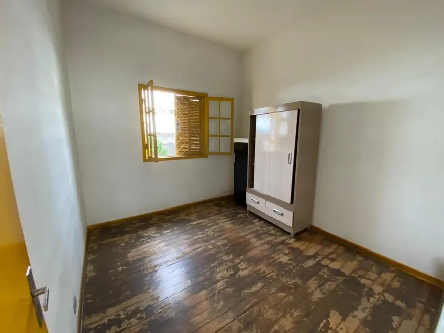 Foto 5 de Casa com 2 quartos à venda, 352m2 em Centro, Taubate - SP