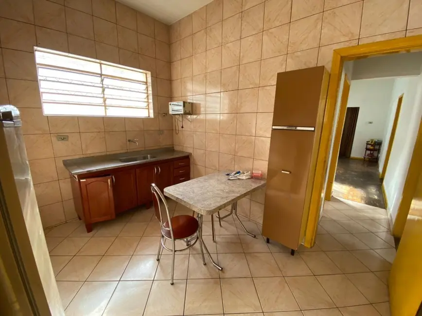 Foto 8 de Casa com 2 quartos à venda, 352m2 em Centro, Taubate - SP