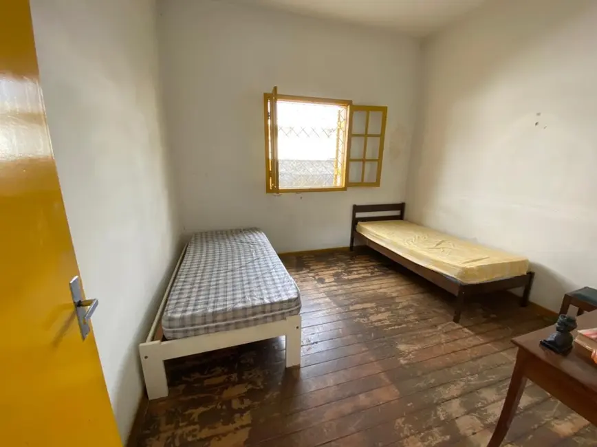 Foto 1 de Casa com 2 quartos à venda, 352m2 em Centro, Taubate - SP