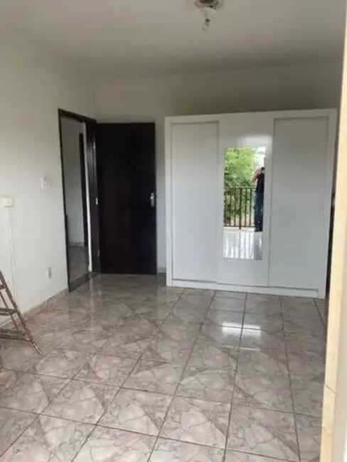 Foto 2 de Casa à venda, 300m2 em Parque Senhor do Bonfim, Taubate - SP