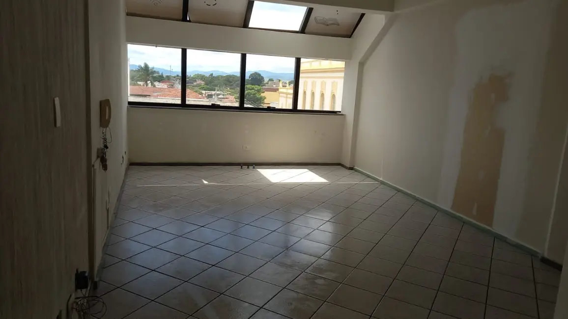 Foto 3 de Sala Comercial à venda, 40m2 em Centro, Pindamonhangaba - SP