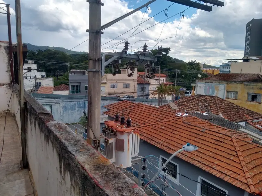 Sala Comercial com 15 quartos à venda, 550m2 em Aparecida - SP - imagem 1 Foto 1 de Sala Comercial com 15 quartos à venda, 550m2 em Aparecida - SP