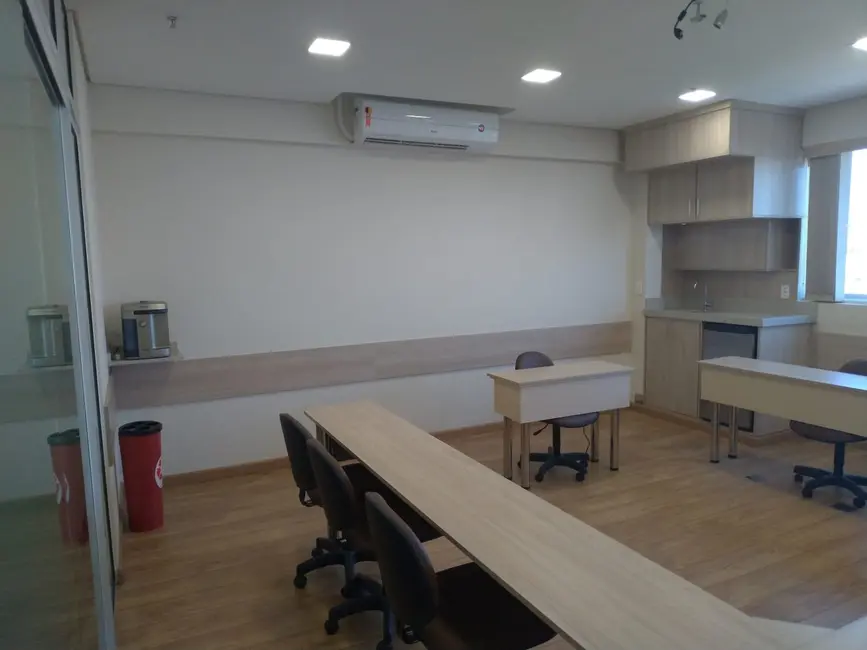 Foto 7 de Sala Comercial à venda em Parque Senhor do Bonfim, Taubate - SP