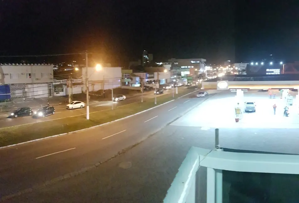 Foto 6 de Loja à venda e para alugar, 2000m2 em Campo do Galvão, Guaratingueta - SP