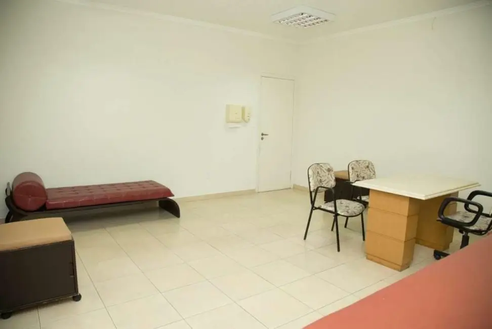 Foto 2 de Sala Comercial para alugar, 24m2 em Santana, Pindamonhangaba - SP