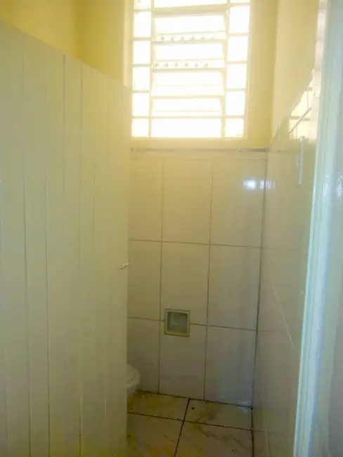 Sala Comercial para alugar, 40m2 em Centro, Guaratingueta - SP - imagem 6 Foto 6 de Sala Comercial para alugar, 40m2 em Centro, Guaratingueta - SP