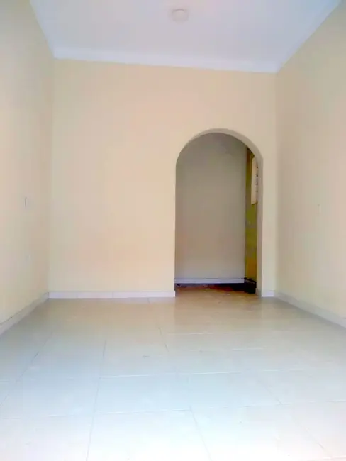 Sala Comercial para alugar, 40m2 em Centro, Guaratingueta - SP - imagem 3 Foto 3 de Sala Comercial para alugar, 40m2 em Centro, Guaratingueta - SP