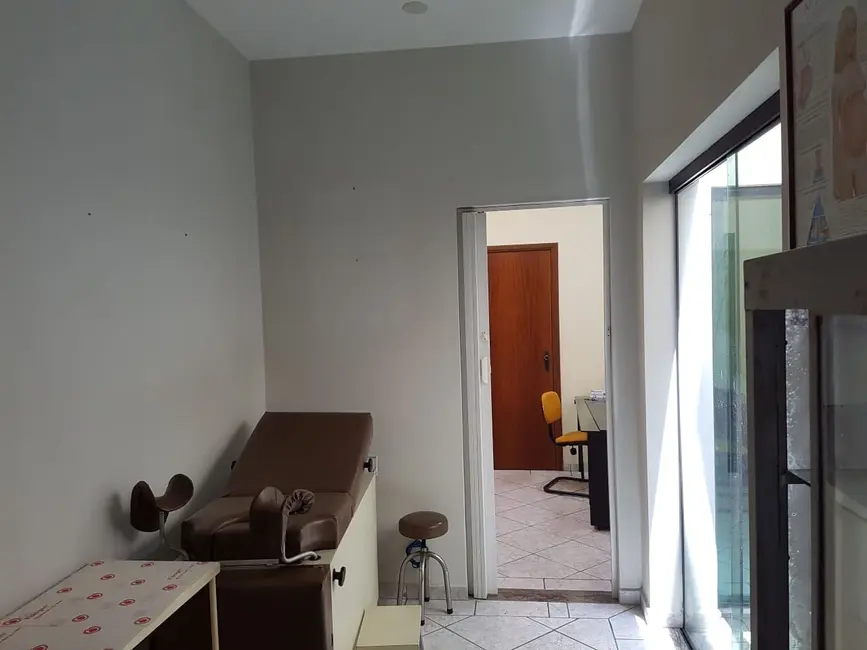 Foto 5 de Sala Comercial à venda em São Benedito, Pindamonhangaba - SP