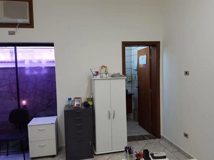Foto 4 de Sala Comercial à venda em São Benedito, Pindamonhangaba - SP