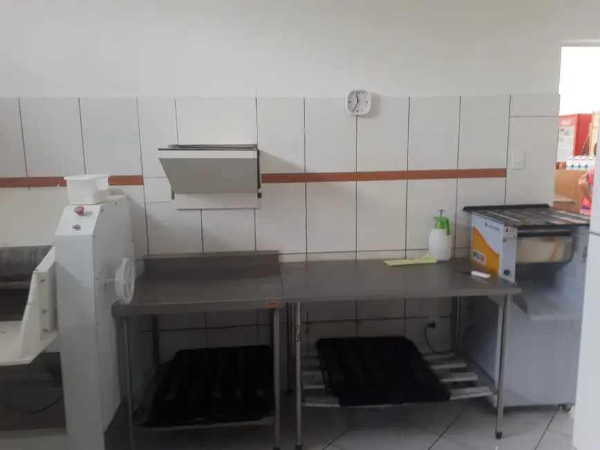 Foto 2 de Sala Comercial com 3 quartos à venda, 225m2 em Pindamonhangaba - SP