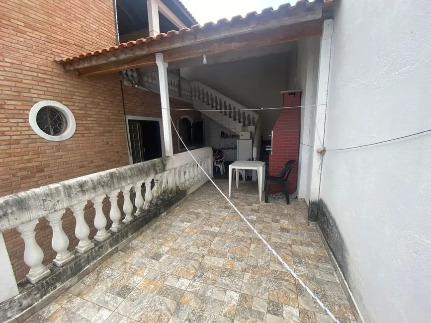 Foto 4 de Casa com 3 quartos à venda, 200m2 em Aparecida - SP