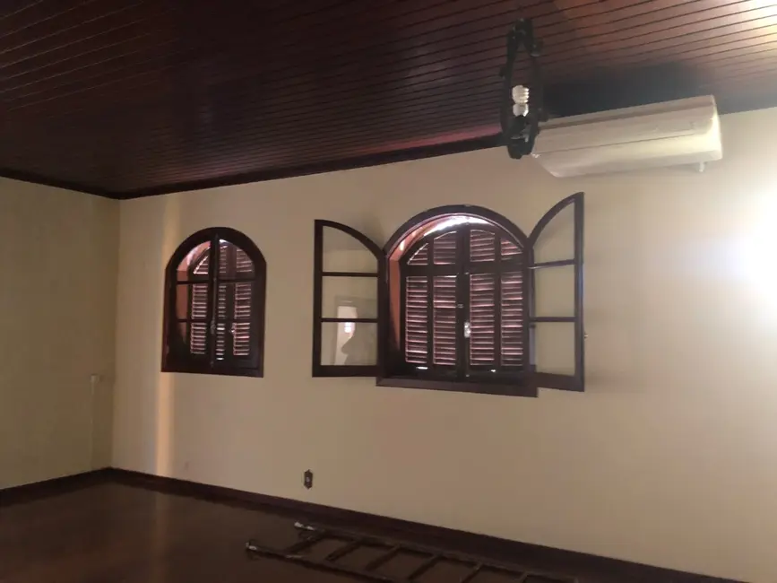 Foto 5 de Casa com 4 quartos à venda, 462m2 em Jardim Boa Vista, Pindamonhangaba - SP