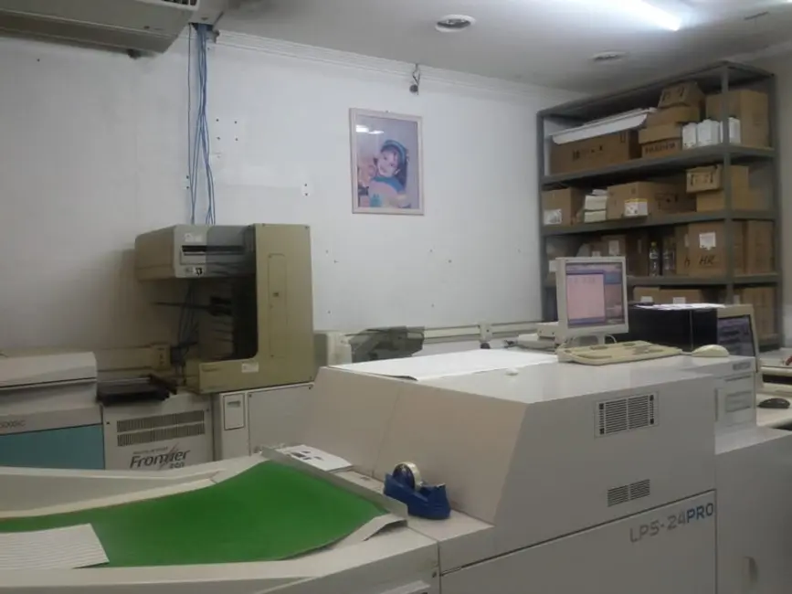 Sala Comercial com 2 quartos à venda, 123m2 em Centro, Pindamonhangaba - SP - imagem 8 Foto 8 de Sala Comercial com 2 quartos à venda, 123m2 em Centro, Pindamonhangaba - SP