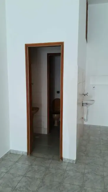 Foto 5 de Loja para alugar, 50m2 em Jardim das Bandeiras, Taubate - SP