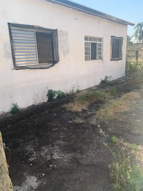 Sala Comercial à venda e para alugar, 100m2 em Moreira César, Pindamonhangaba - SP - imagem 4 Foto 4 de Sala Comercial à venda e para alugar, 100m2 em Moreira César, Pindamonhangaba - SP