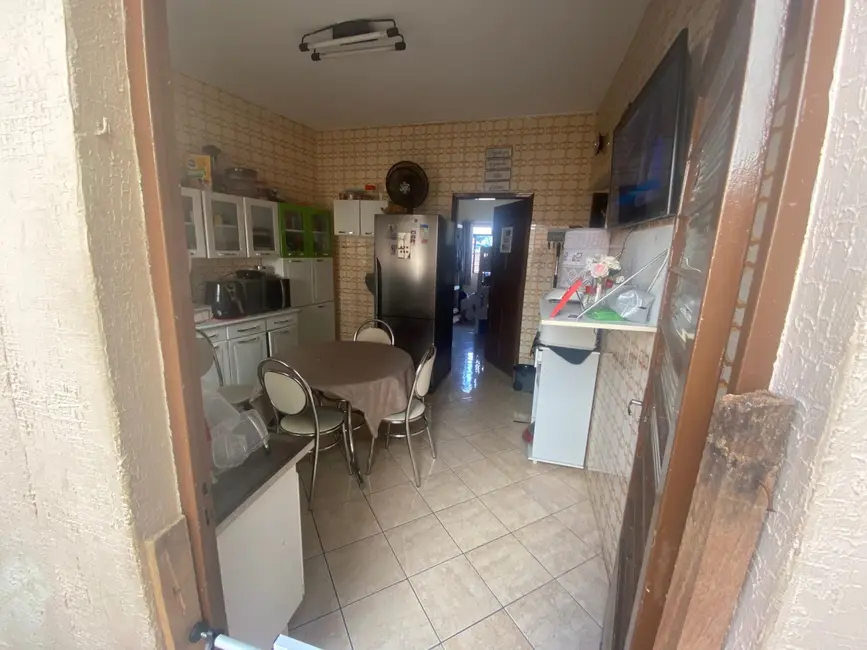 Foto 2 de Casa com 7 quartos à venda e para alugar em Aparecida - SP