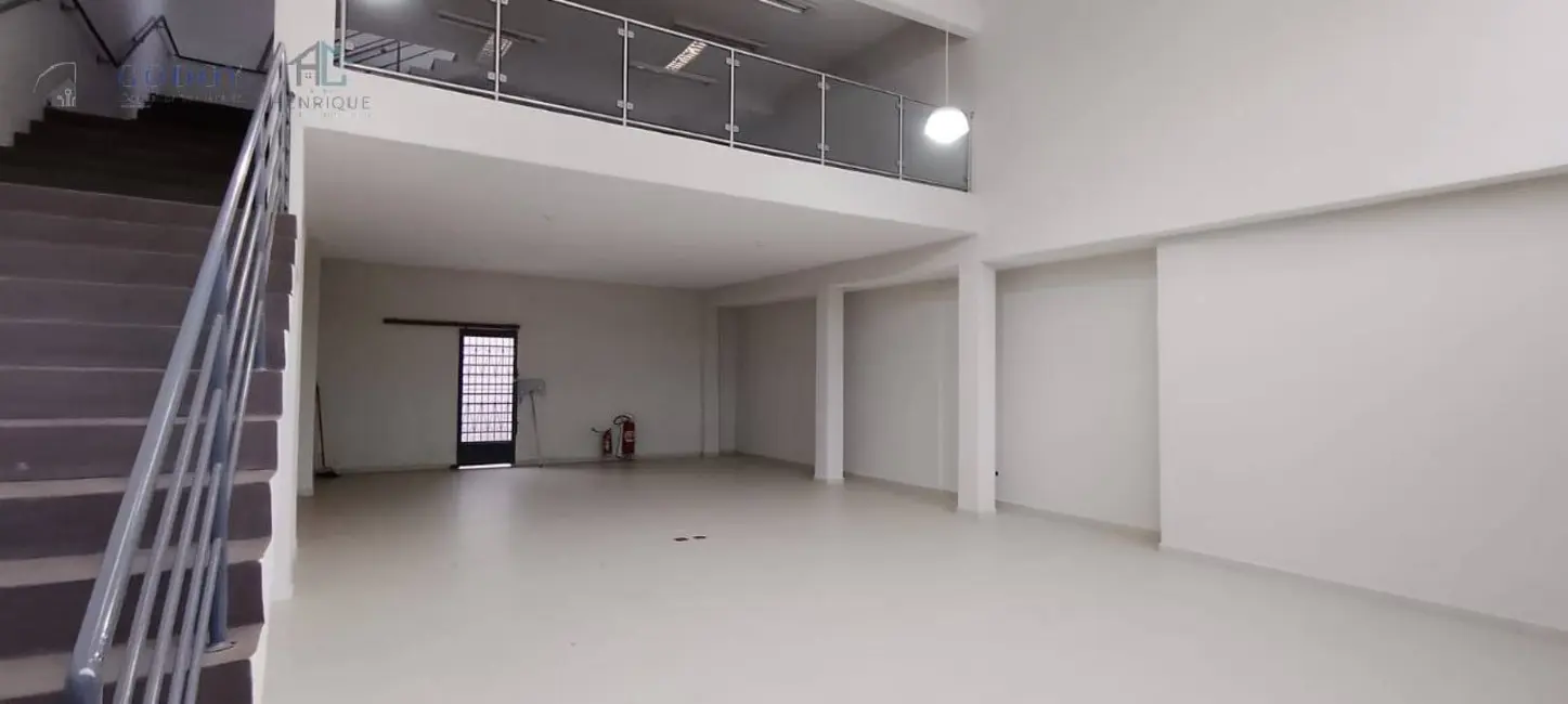 Foto 2 de Sala Comercial para alugar, 253m2 em Centro, Pindamonhangaba - SP