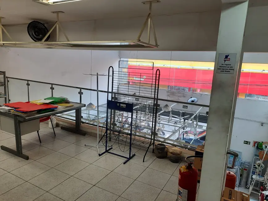Foto 1 de Sala Comercial para alugar, 253m2 em Centro, Pindamonhangaba - SP