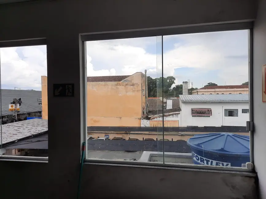 Foto 3 de Sala Comercial para alugar, 253m2 em Centro, Pindamonhangaba - SP