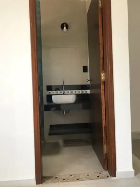 Sala Comercial com 6 quartos à venda, 610m2 em Bosque da Saúde, Taubate - SP - imagem 5 Foto 5 de Sala Comercial com 6 quartos à venda, 610m2 em Bosque da Saúde, Taubate - SP