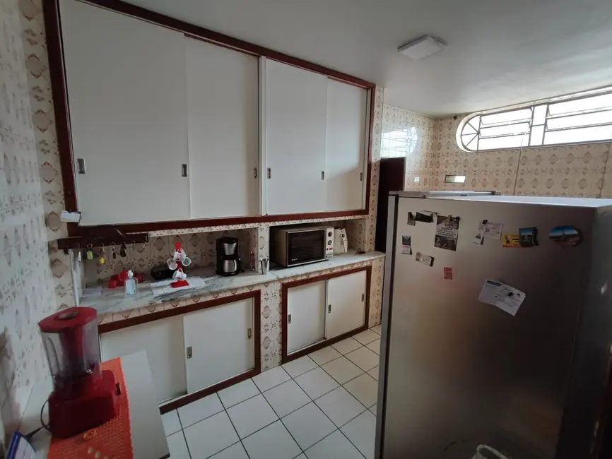 Casa com 4 quartos à venda, 400m2 em São Benedito, Pindamonhangaba - SP - imagem 7 Foto 7 de Casa com 4 quartos à venda, 400m2 em São Benedito, Pindamonhangaba - SP