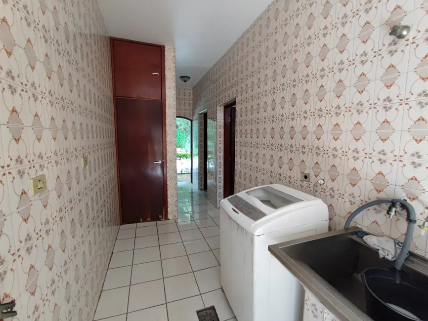 Foto 9 de Casa com 4 quartos à venda, 400m2 em São Benedito, Pindamonhangaba - SP