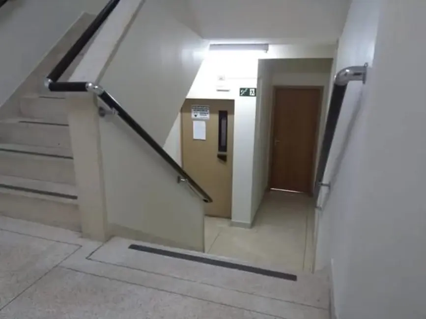 Foto 4 de Sala Comercial à venda, 28m2 em Jardim Eulália, Taubate - SP