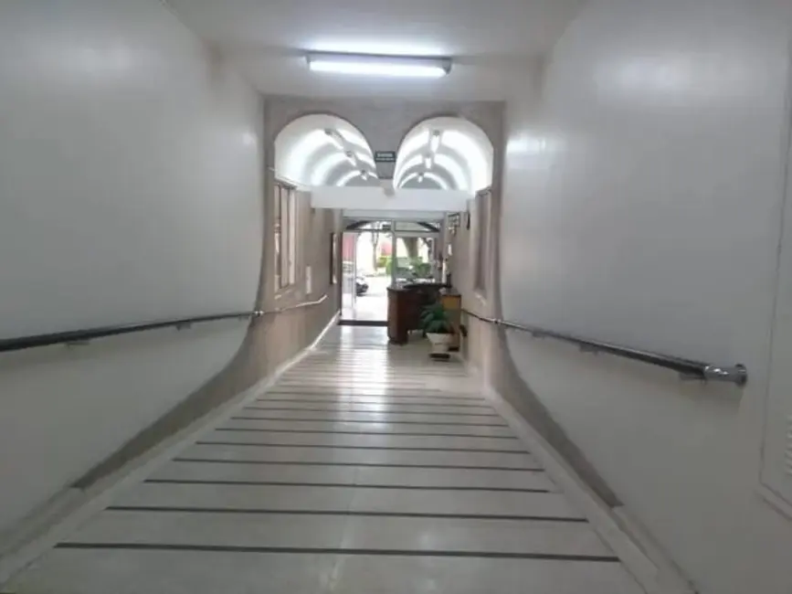 Foto 3 de Sala Comercial à venda, 28m2 em Jardim Eulália, Taubate - SP