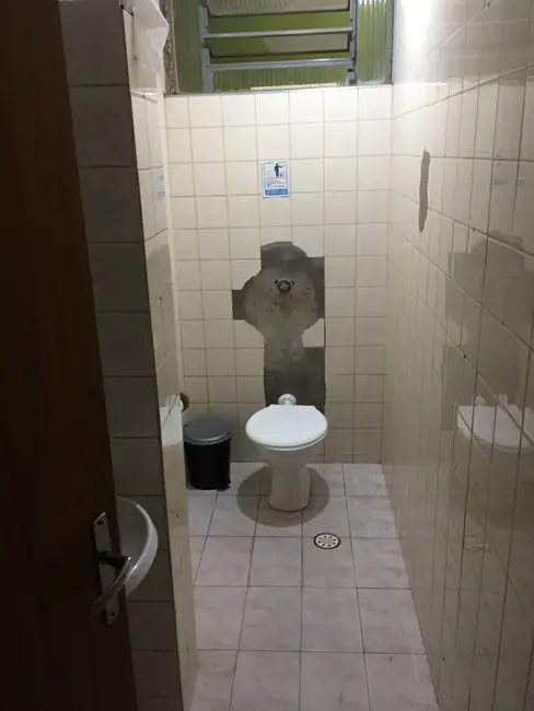 Foto 5 de Loja para alugar, 30m2 em Jardim das Bandeiras, Taubate - SP