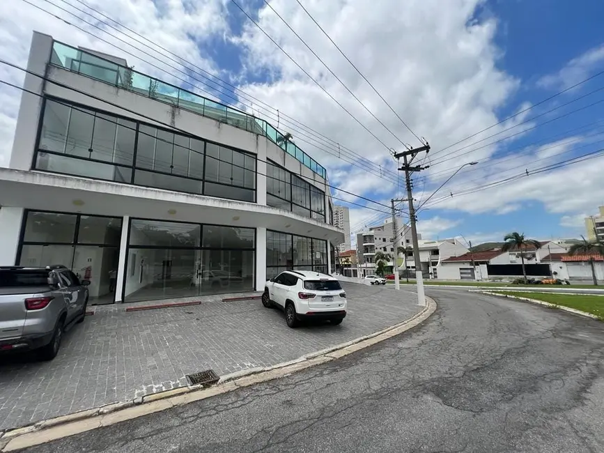 Foto 1 de Sala Comercial para alugar, 485m2 em Vila Paraíba, Guaratingueta - SP