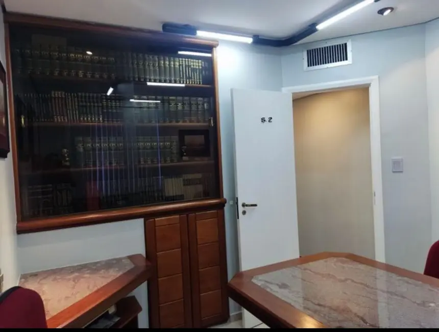 Foto 1 de Sala Comercial à venda em Centro, Taubate - SP