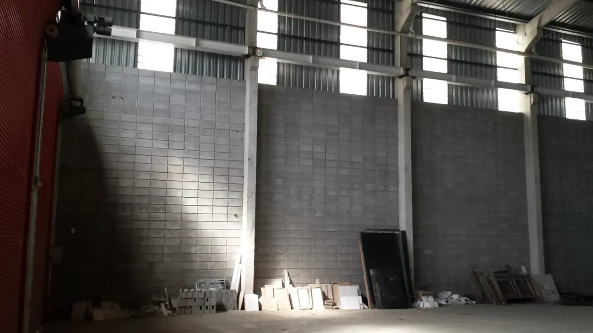 Armazém / Galpão à venda, 586m2 em Parque das Nações, Pindamonhangaba - SP - imagem 4 Foto 4 de Armazém / Galpão à venda, 586m2 em Parque das Nações, Pindamonhangaba - SP