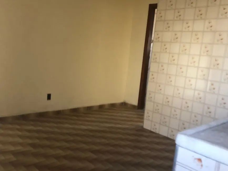 Foto 1 de Casa com 2 quartos à venda, 77m2 em Centro, Pindamonhangaba - SP