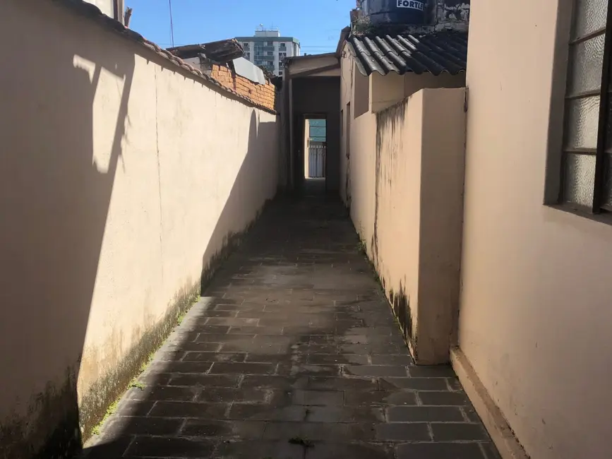 Foto 5 de Casa com 2 quartos à venda, 77m2 em Centro, Pindamonhangaba - SP