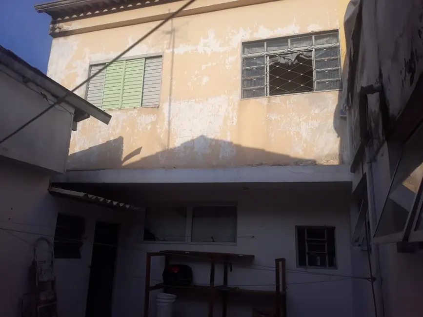 Foto 1 de Casa com 3 quartos à venda, 240m2 em Chácara do Visconde, Taubate - SP