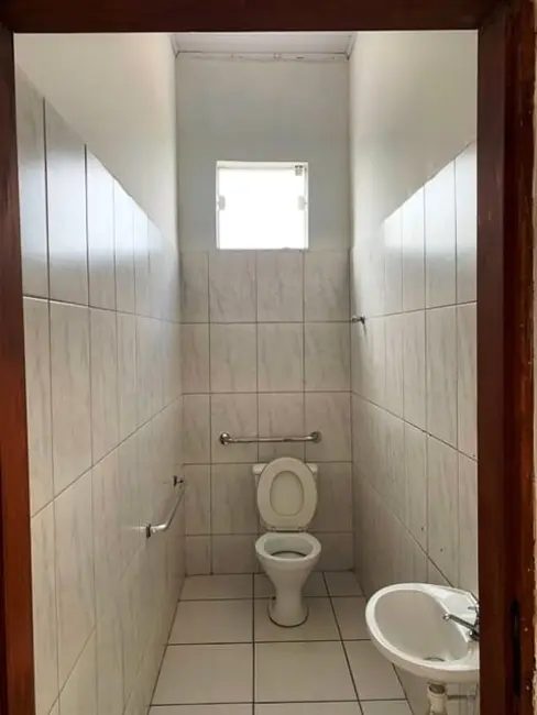 Foto 4 de Sala Comercial para alugar, 103m2 em São Benedito, Pindamonhangaba - SP