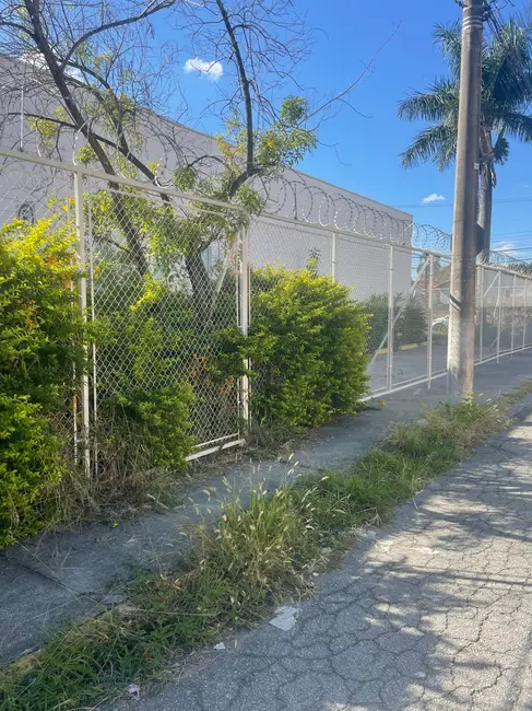Sala Comercial para alugar, 300m2 em Loteamento João Tamborindeguy Fernandes, Pindamonhangaba - SP - imagem 6 Foto 6 de Sala Comercial para alugar, 300m2 em Loteamento João Tamborindeguy Fernandes, Pindamonhangaba - SP