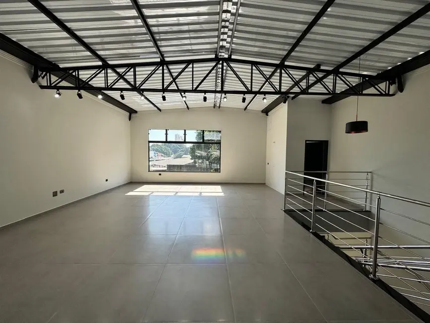 Foto 1 de Sala Comercial para alugar, 397m2 em Independência, Taubate - SP