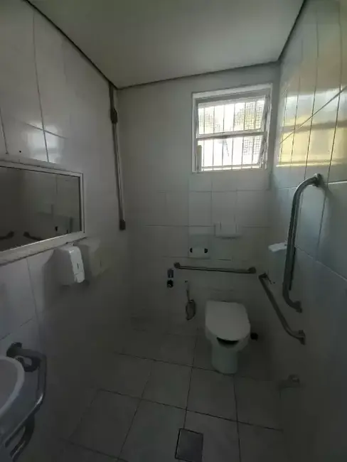 Sala Comercial para alugar, 360m2 em Pedregulho, Guaratingueta - SP - imagem 5 Foto 5 de Sala Comercial para alugar, 360m2 em Pedregulho, Guaratingueta - SP