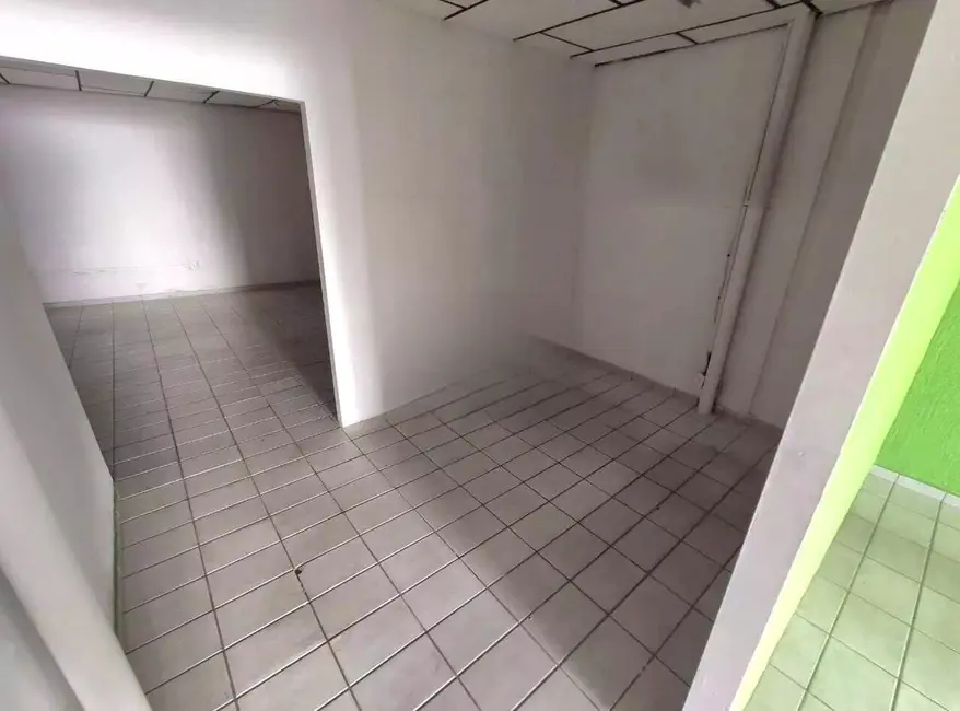 Foto 1 de Sala Comercial para alugar, 110m2 em Centro, Pindamonhangaba - SP