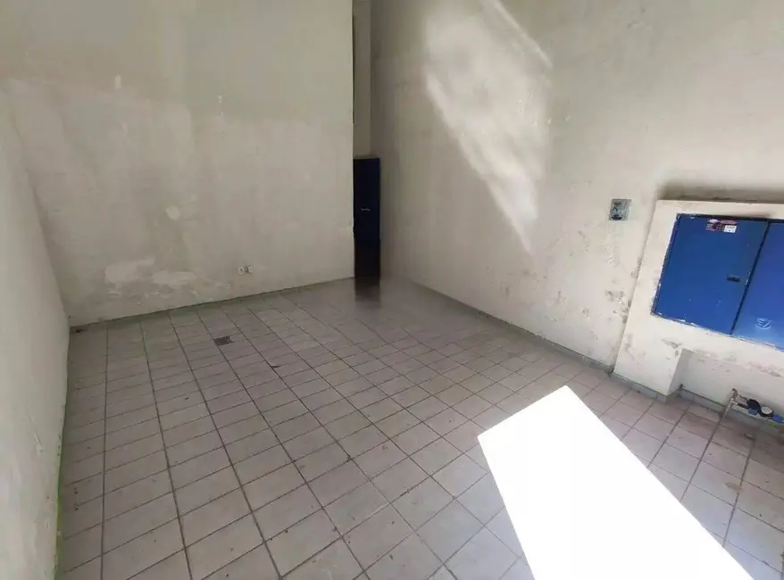 Foto 2 de Sala Comercial para alugar, 110m2 em Centro, Pindamonhangaba - SP