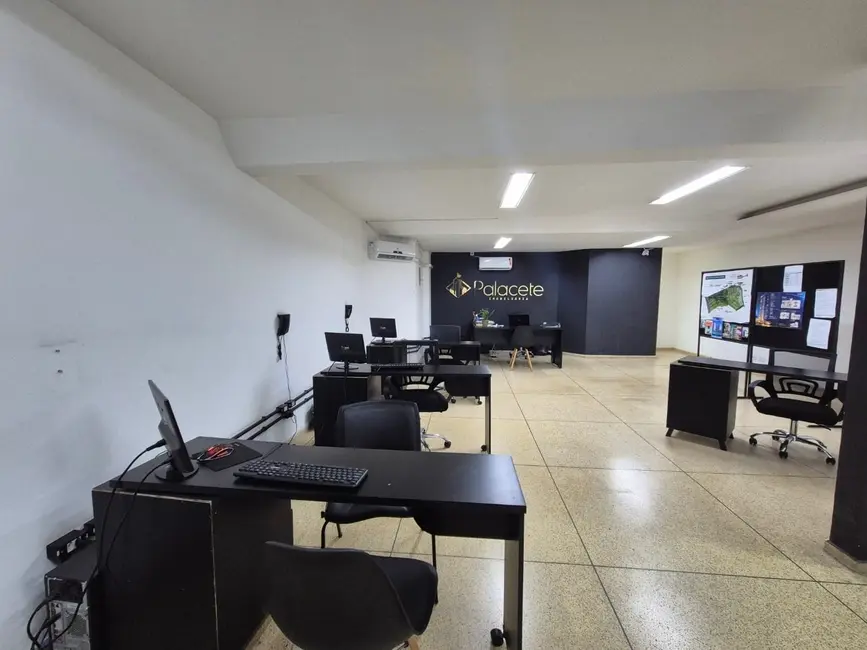 Foto 3 de Sala Comercial à venda, 200m2 em Centro, Taubate - SP