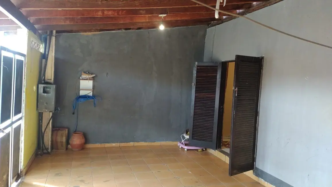 Foto 6 de Sala Comercial com 3 quartos à venda, 70m2 em Castolira, Pindamonhangaba - SP