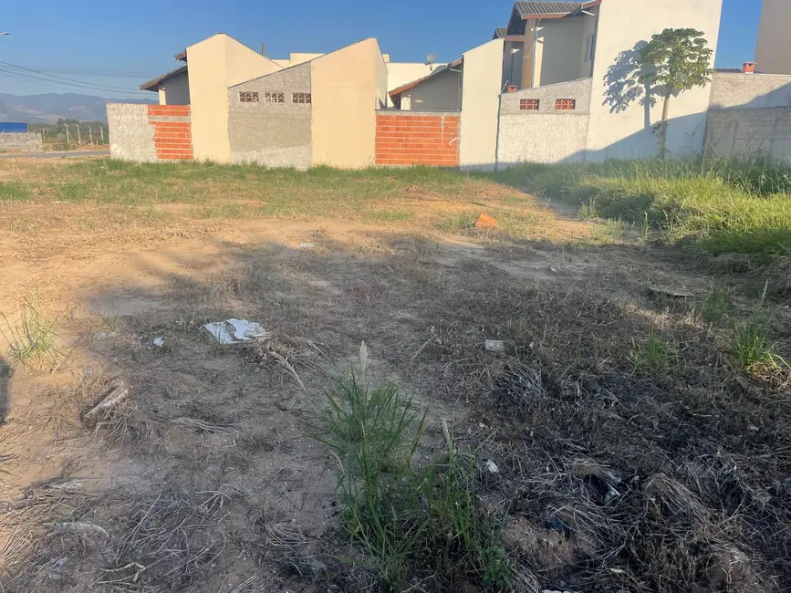 Foto 5 de Sala Comercial à venda, 200m2 em Pindamonhangaba - SP