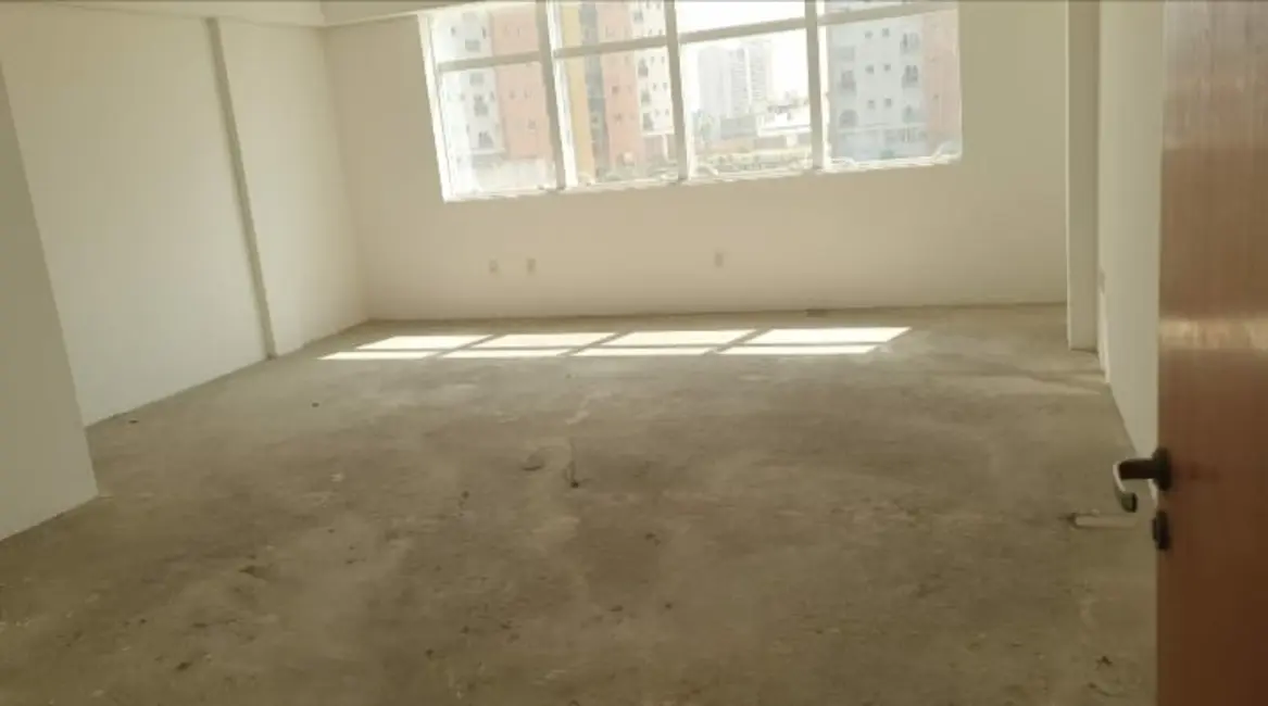 Foto 1 de Sala Comercial à venda, 45m2 em Loteamento Residencial e Comercial Bosque Flamboyant, Taubate - SP
