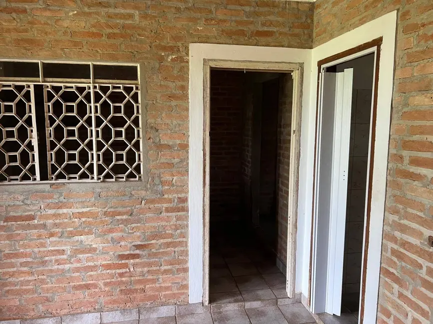 Foto 2 de Sítio / Rancho com 4 quartos à venda, 300m2 em Ribeirão Grande, Pindamonhangaba - SP