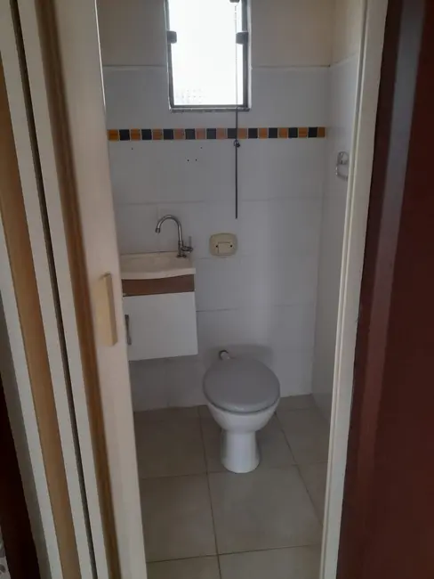 Foto 8 de Sobrado com 5 quartos à venda, 424m2 em Jardim Califórnia, Taubate - SP