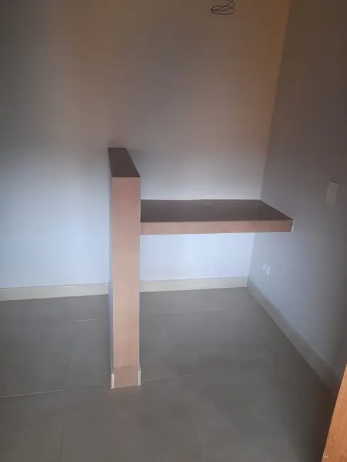 Foto 5 de Sobrado com 5 quartos à venda, 424m2 em Jardim Califórnia, Taubate - SP