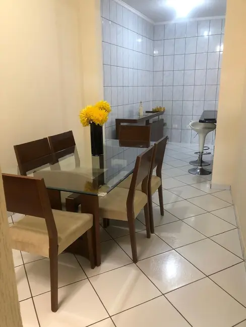 Foto 8 de Sobrado com 3 quartos à venda, 200m2 em Jardim Sandra Maria, Taubate - SP