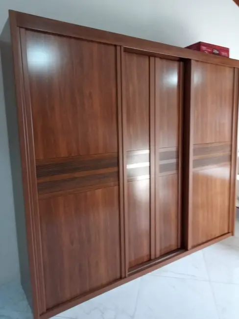 Foto 2 de Sobrado com 3 quartos à venda, 237m2 em Residencial Parque das Palmeiras, Pindamonhangaba - SP